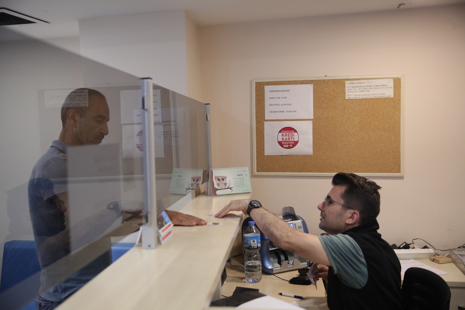 Konak’ta vergi ödeyecekler için vezne sayısı artırıldı