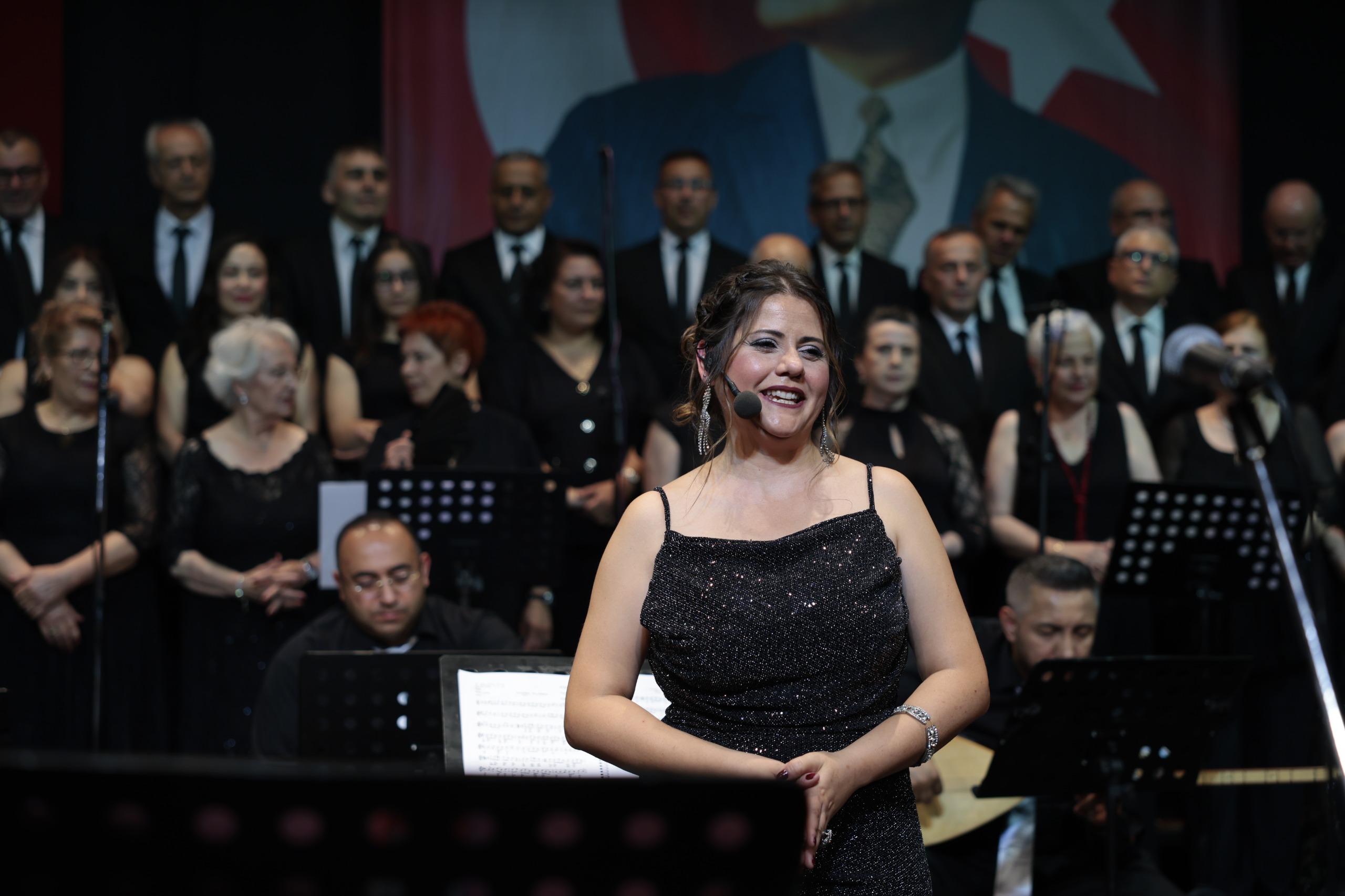 Konak’ta türkü şöleni