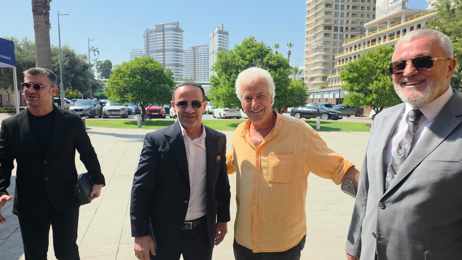 İzmir'de Ses Getirecek Birliktelik!