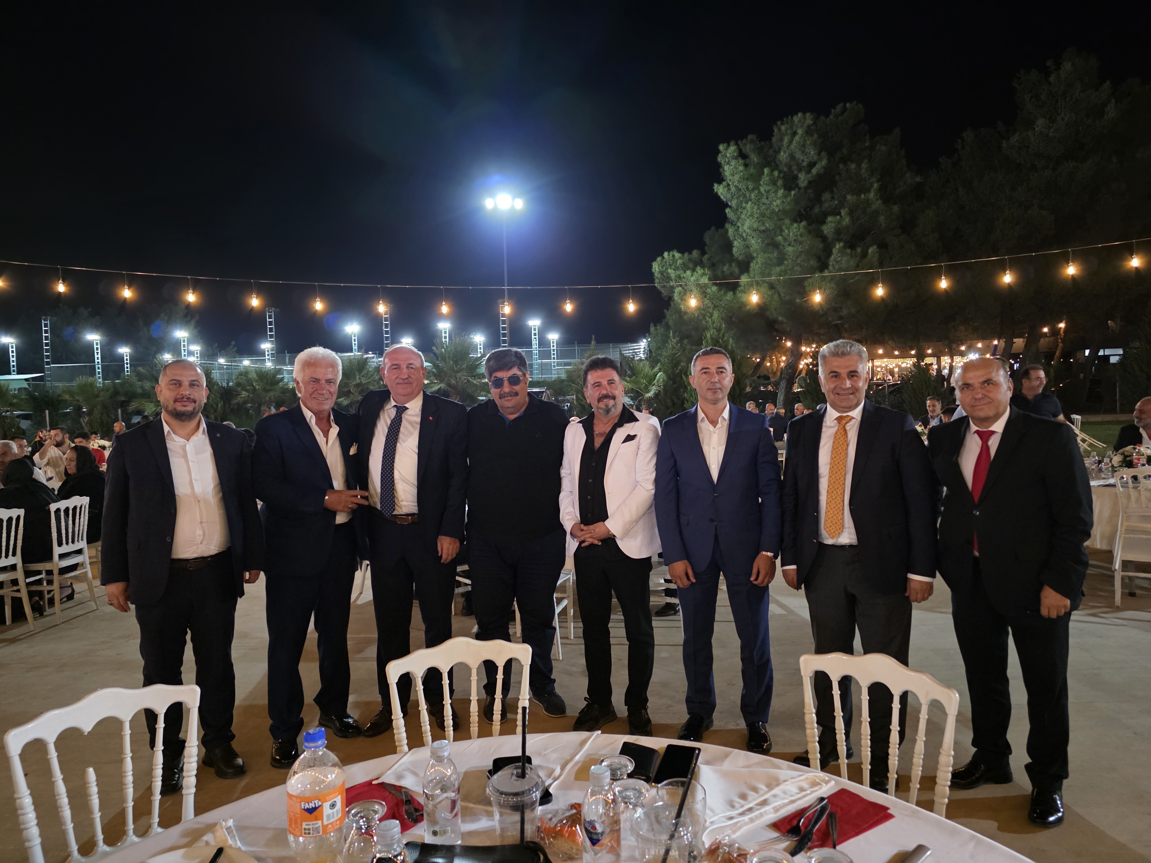 ANLI ŞANLI DÜĞÜN! FEYZA VE ATAKAN DÜNYAEVİNE GİRDİ