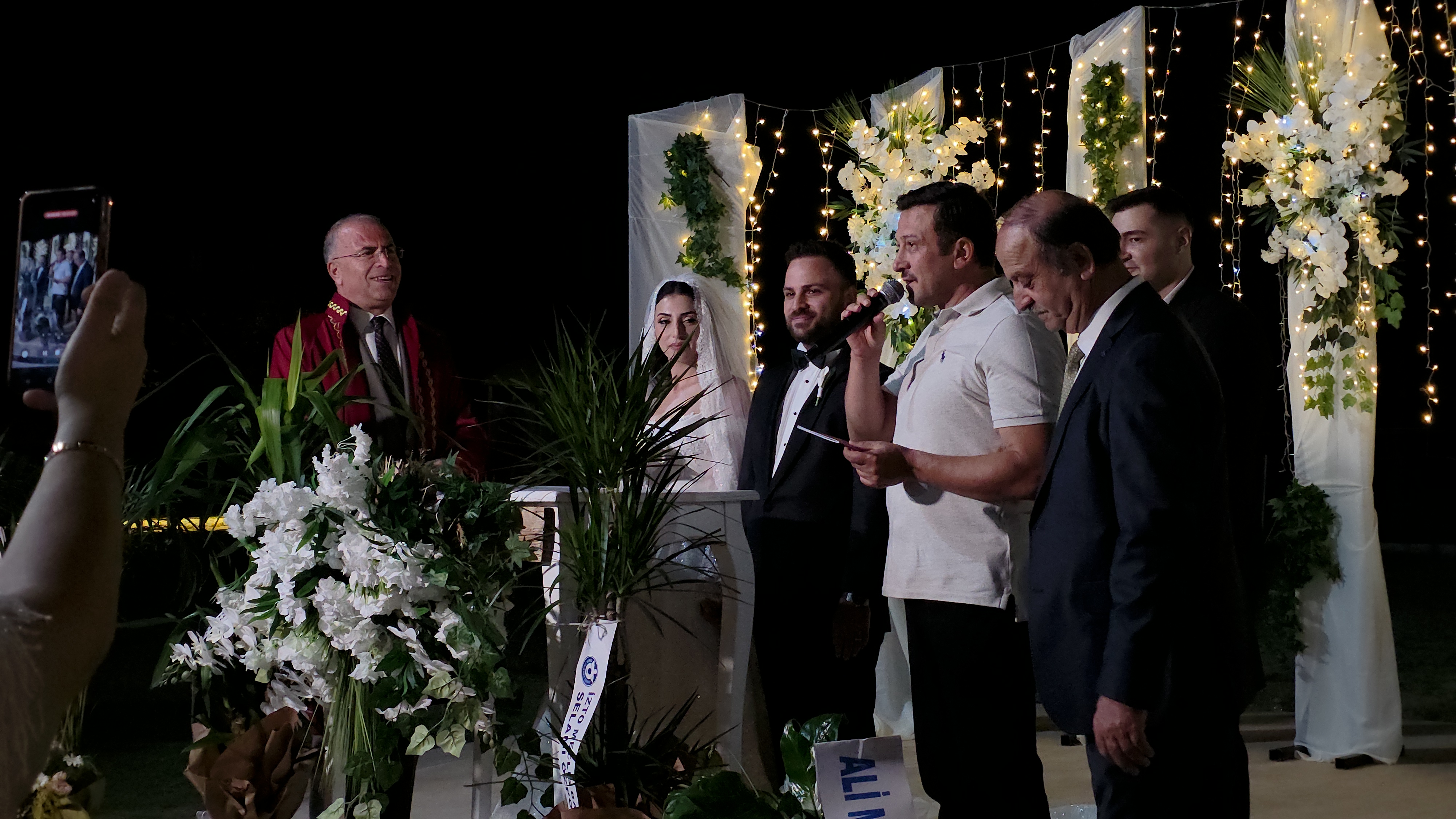 ANLI ŞANLI DÜĞÜN! FEYZA VE ATAKAN DÜNYAEVİNE GİRDİ