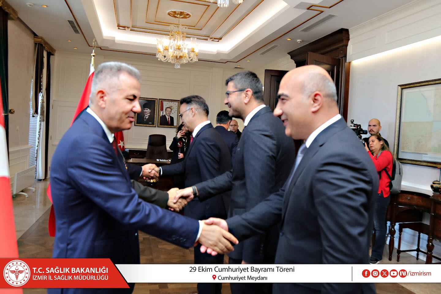 İzmir’de 29 Ekim Coşkusu: İl Sağlık Müdürlüğü’nden Cumhuriyet Kutlamalarına Katılım