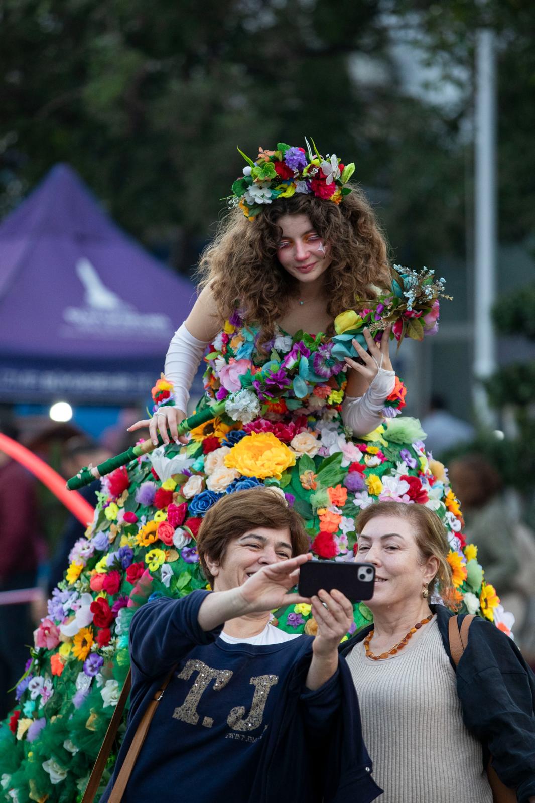 Kültürpark'ta rengarenk buluşma