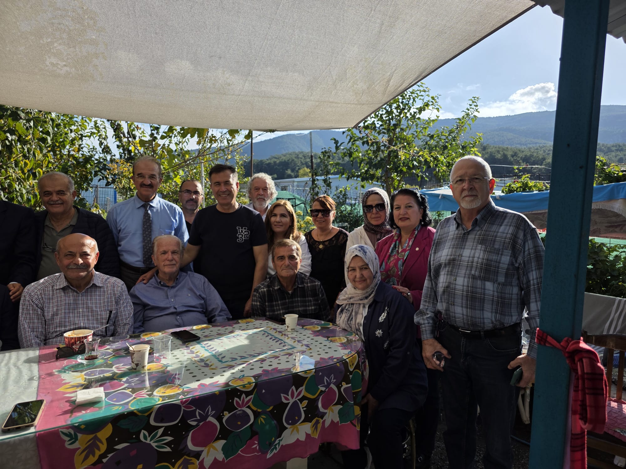Sultan Tatlı, Gönül Dostlarını Bir Araya Getirdi
