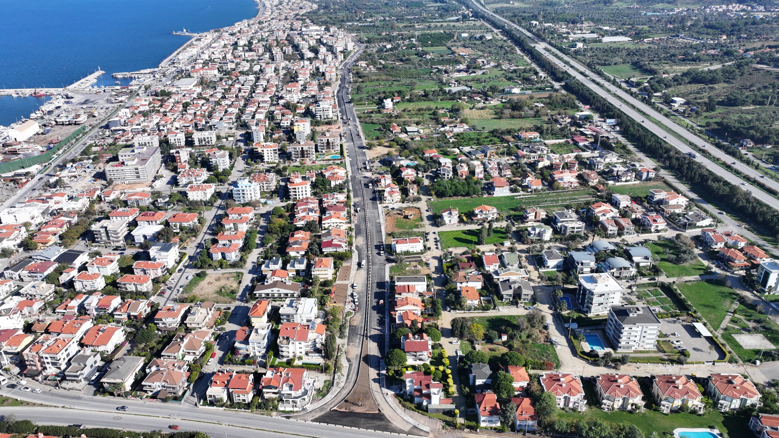 Güzelbahçe’nin tarihi yol ve altyapı projesinde ilk etap tamam