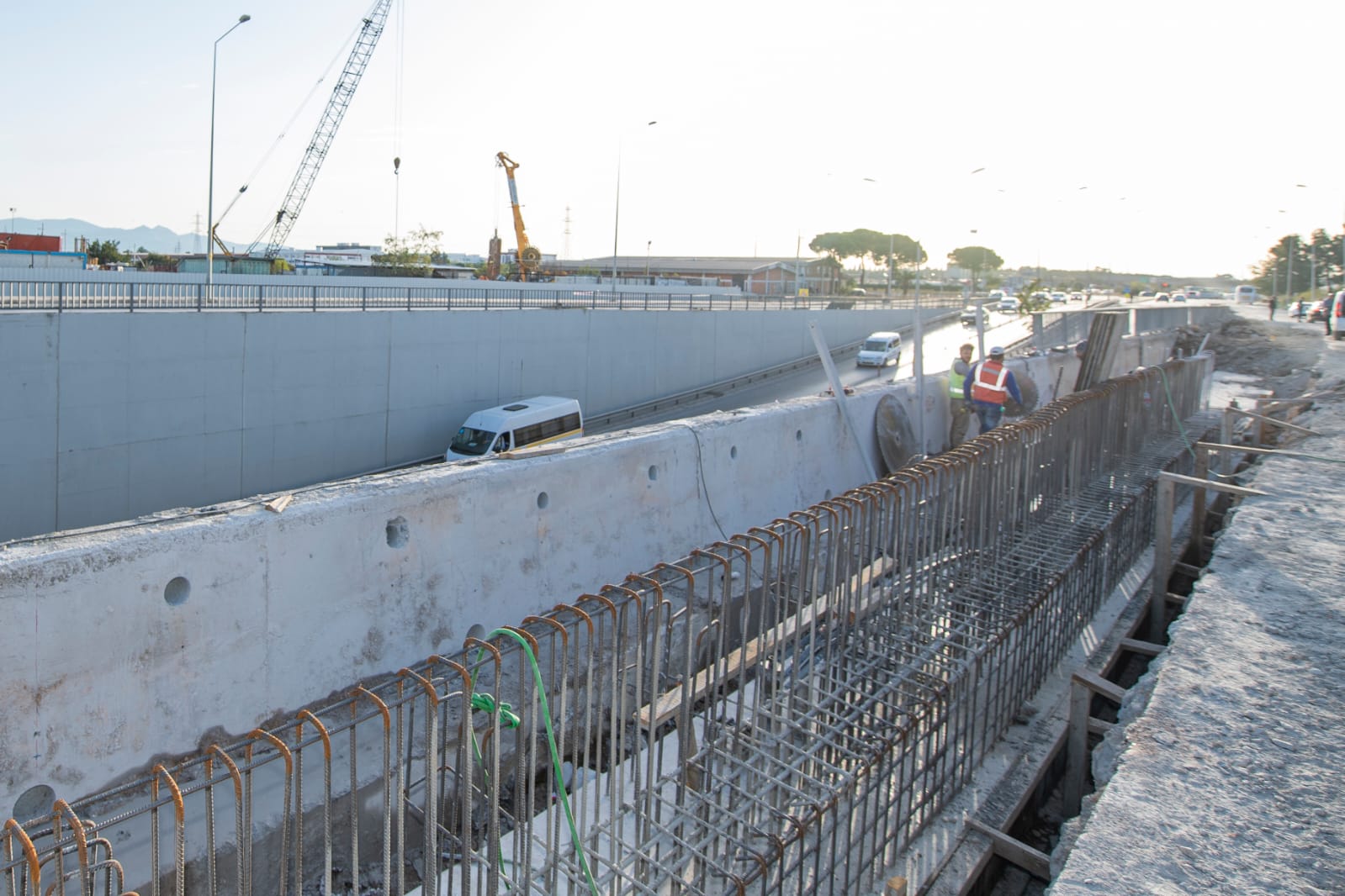 Çiğli 2. Ana Jet Üssü Karayolu Alt Geçidi güçlendiriliyor