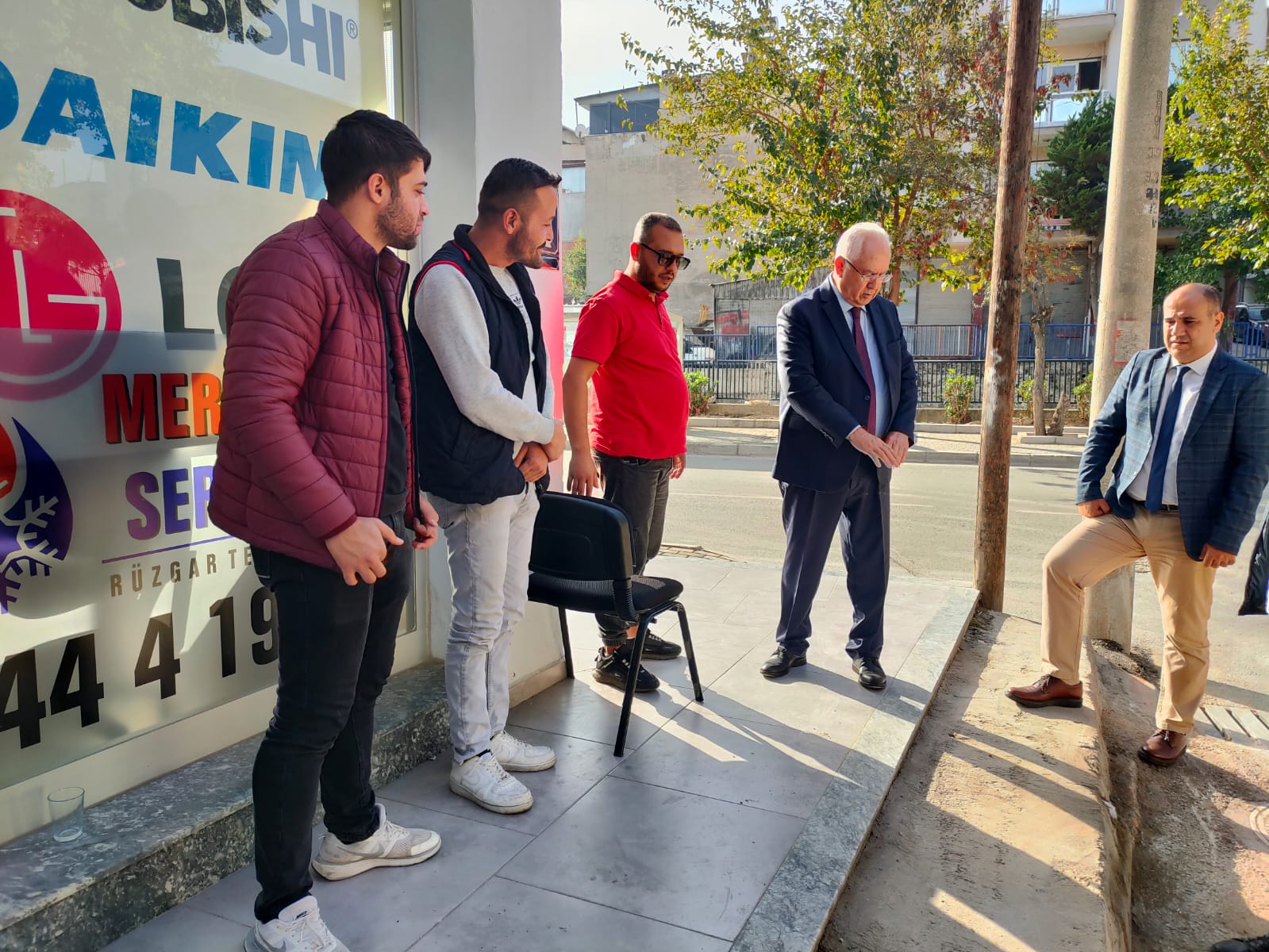 Başkan Selvitopu'dan “su baskını” ve asfalt denetimi