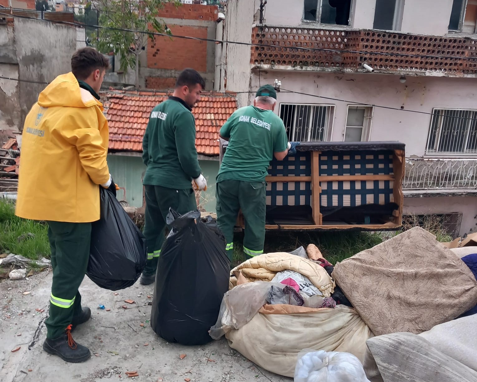 Konak’ın ‘Şok Ekip’leri işbaşında