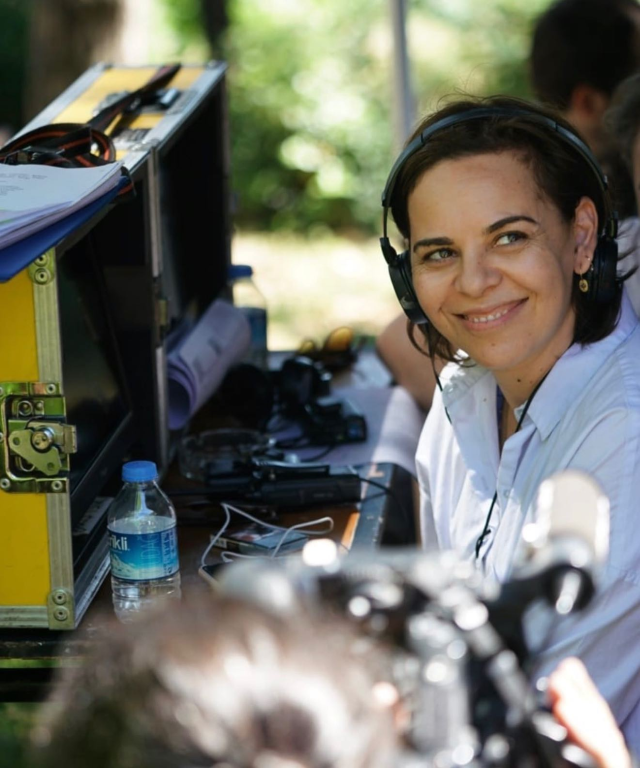 Setten aşk çıktı, ünlü oyuncu Fırat Tanış, gönlünü yönetmene kaptırdı