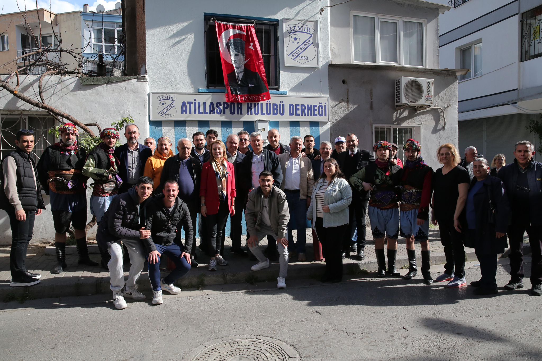 CHP Konak Adayı Mutlu’dan Eşrefpaşa ve Kordon çıkarması