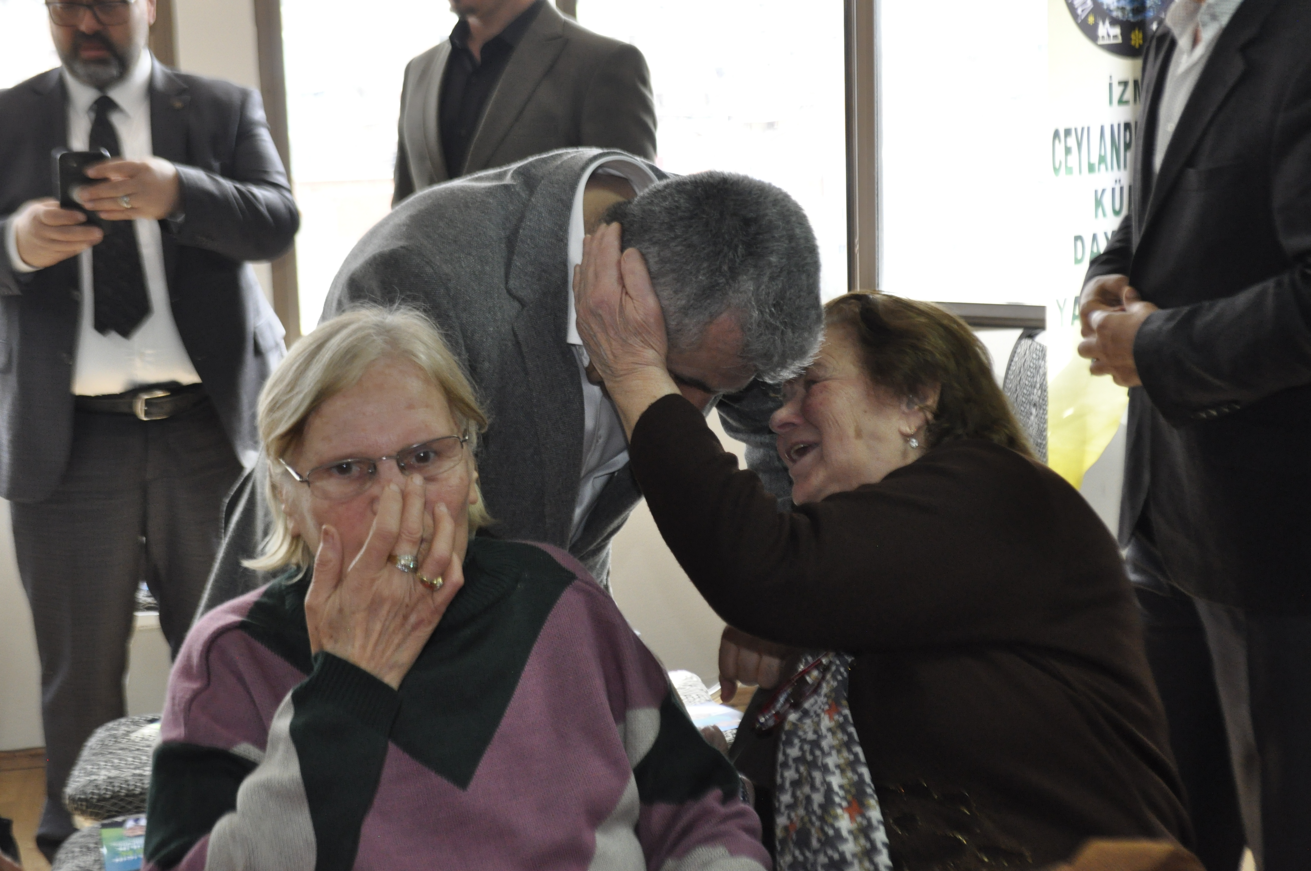 AK Partili Başkan Adayları Doğu ve Güneydoğulu Vatandaşlarla Buluştu