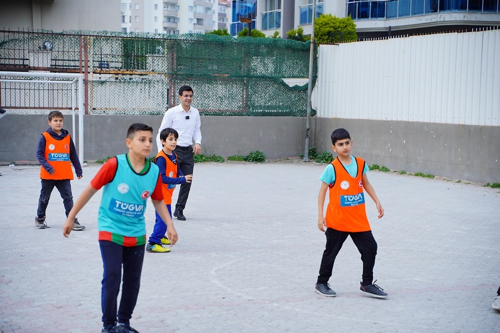 Kırkpınar'dan Bayraklılı gençlere müjde