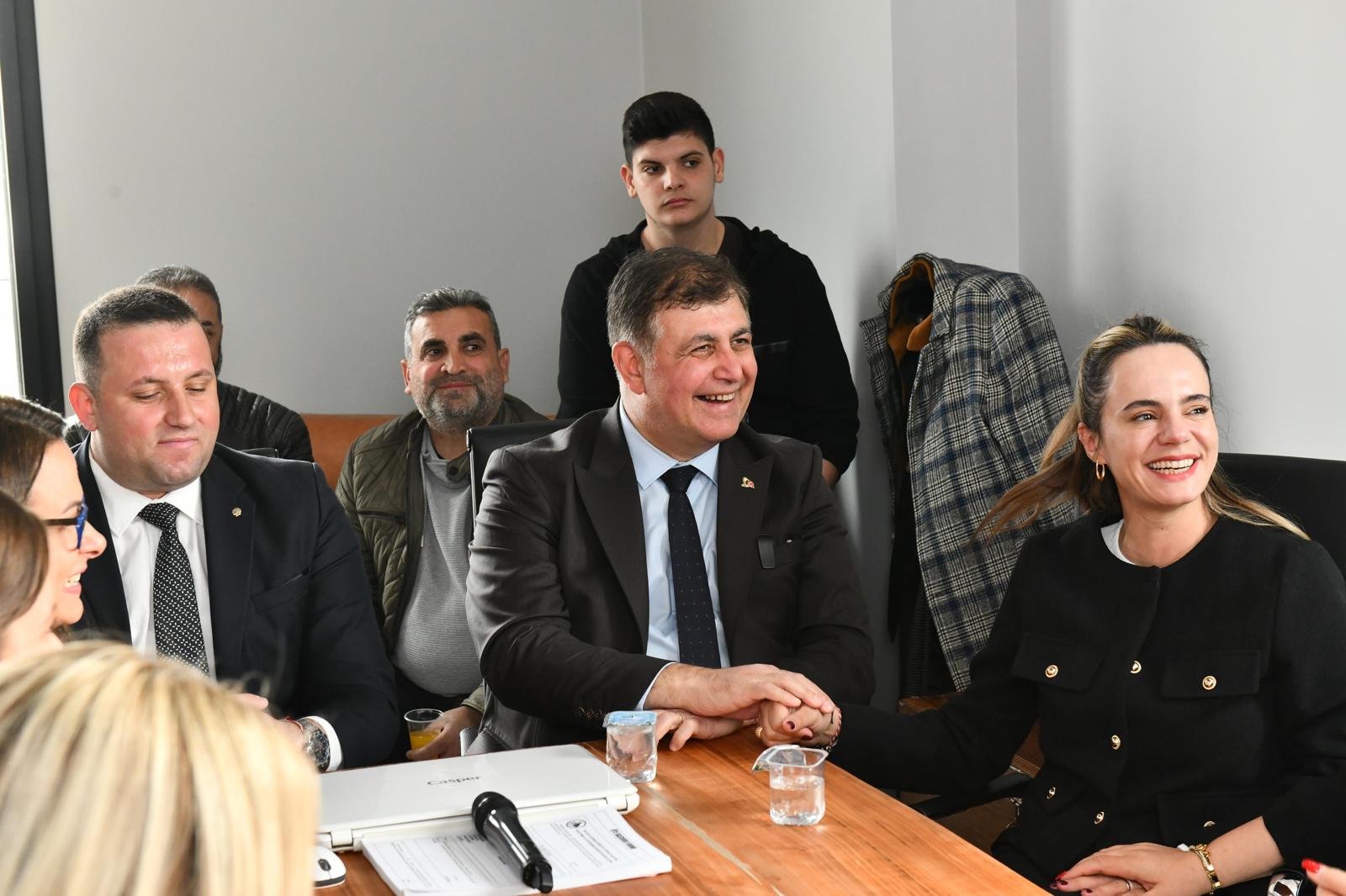 Başkan Cemil Tugay: CHP çatısı altında birleşin