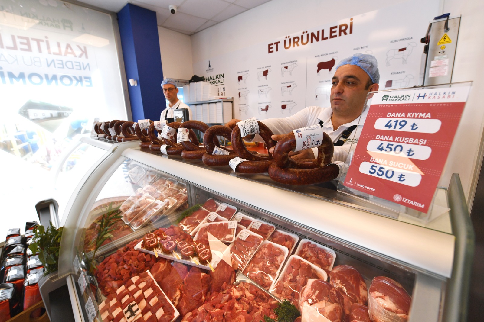 Halkın Bakkalı/Halkın Kasabı’nın Buca Akıncılar şubesi açıldı