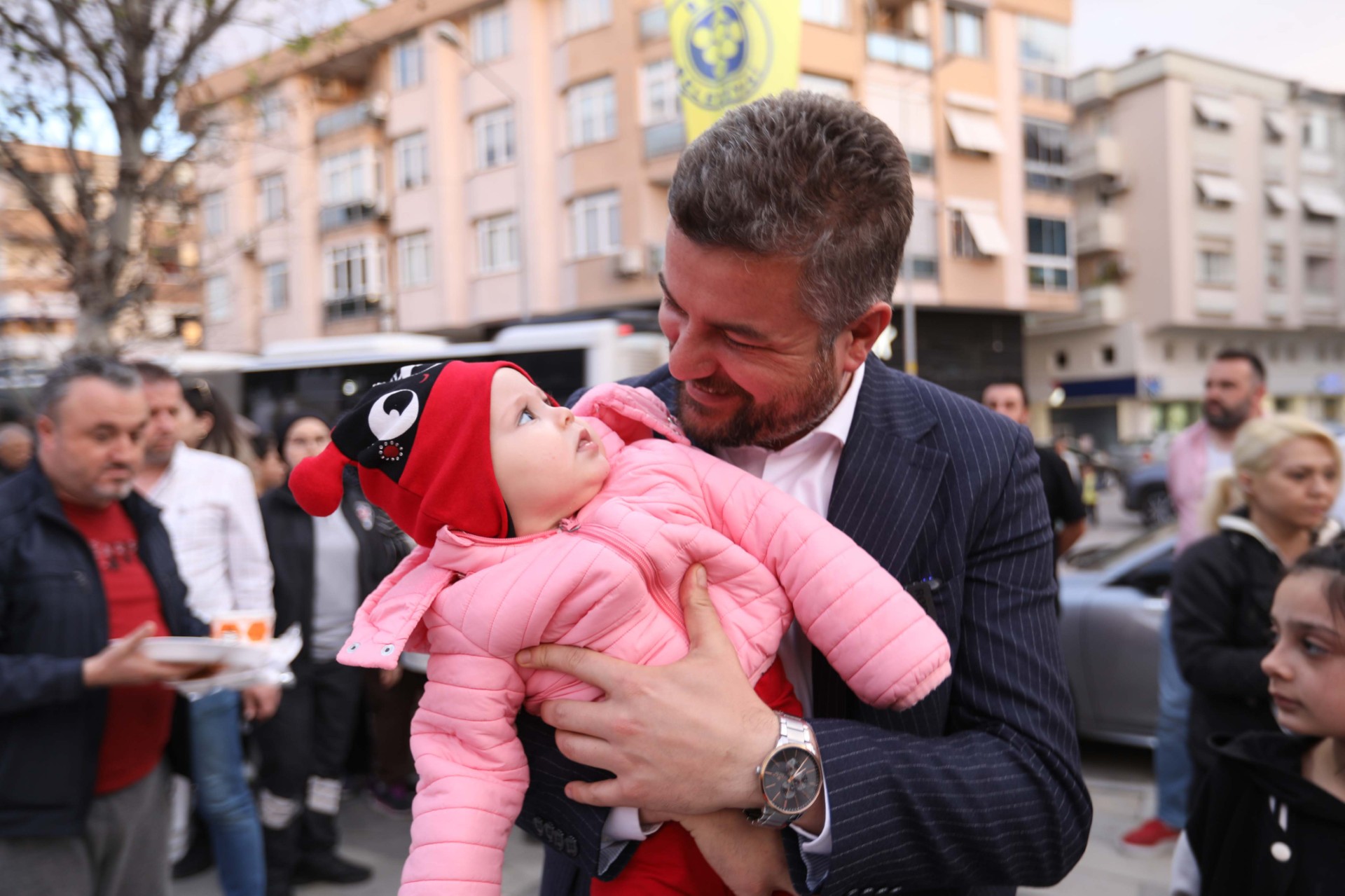 Başkan Duman iftar ve sahurda hemşehrileriyle buluştu