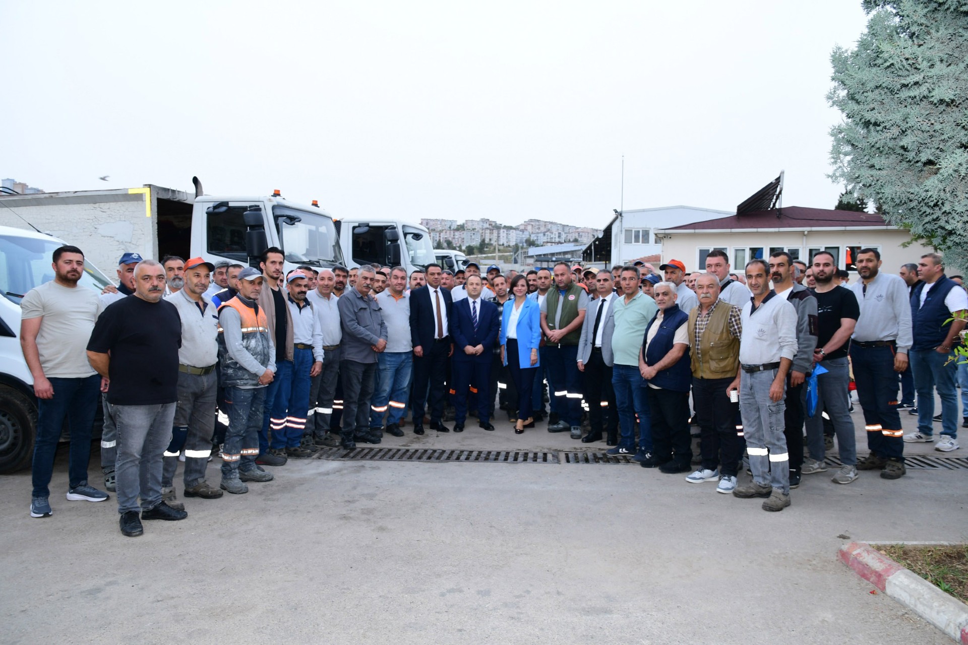 Başkan Kınay mesaiye Temizlik İşleri Şantiyesinde başladı