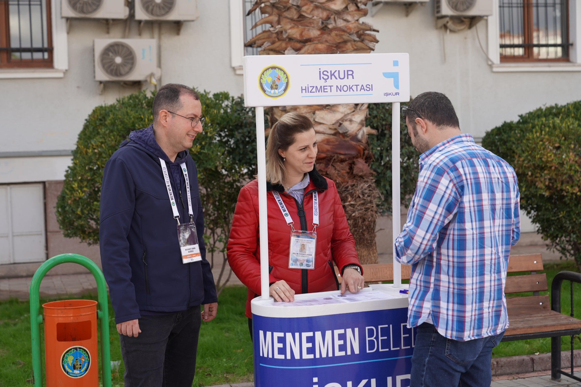 MENEMEN'DE İSTİHDAM ATAĞI SÜRÜYOR