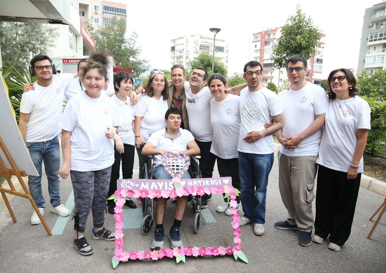 Başkan Ünsal: Engelleri sevgiyle aşacağız