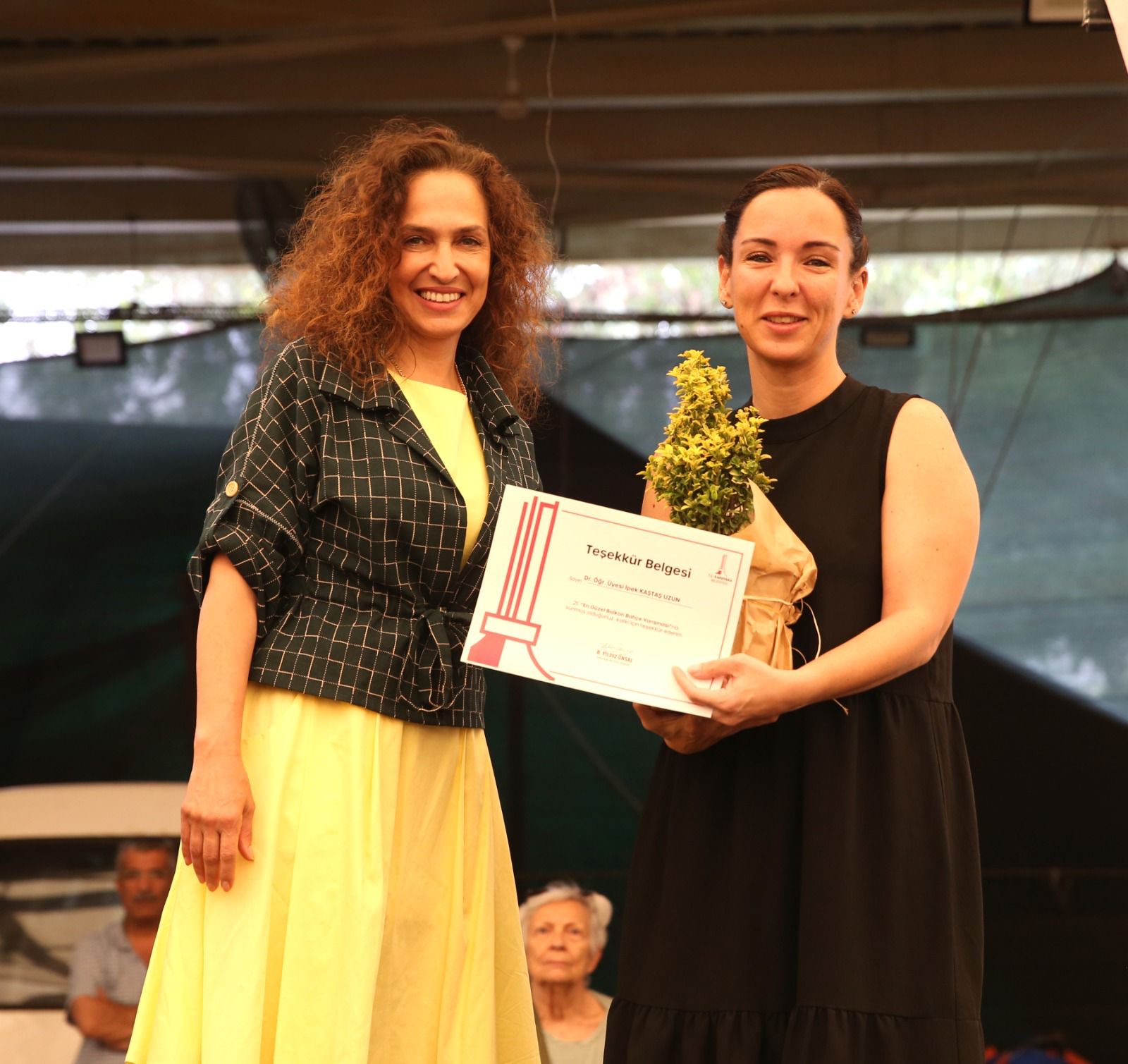 Festival kapsamında En Güzel Balkon Bahçe Yarışması’nın ödül töreni de yapıldı.