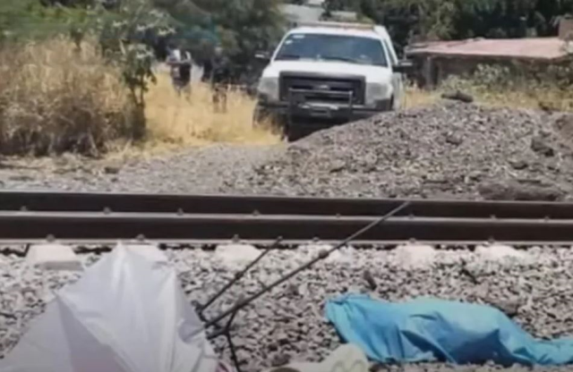 Venezuelalı modele tren çarptı