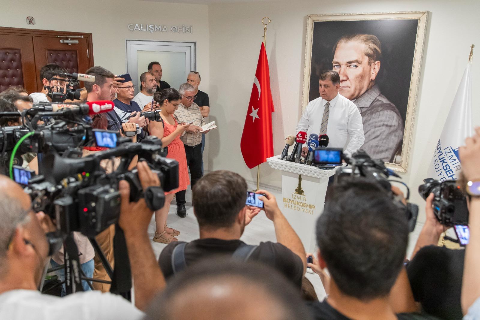 Başkan Tugay: “Bu bir tasarruf tedbiri değil, yasaya uyma zorunluluğu”