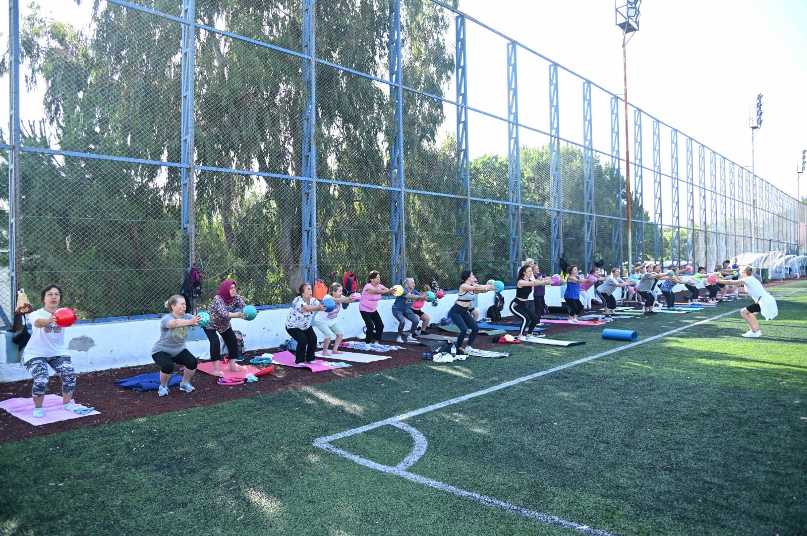 Karabağlar’da Gün Sabah Sporuyla Başlıyor