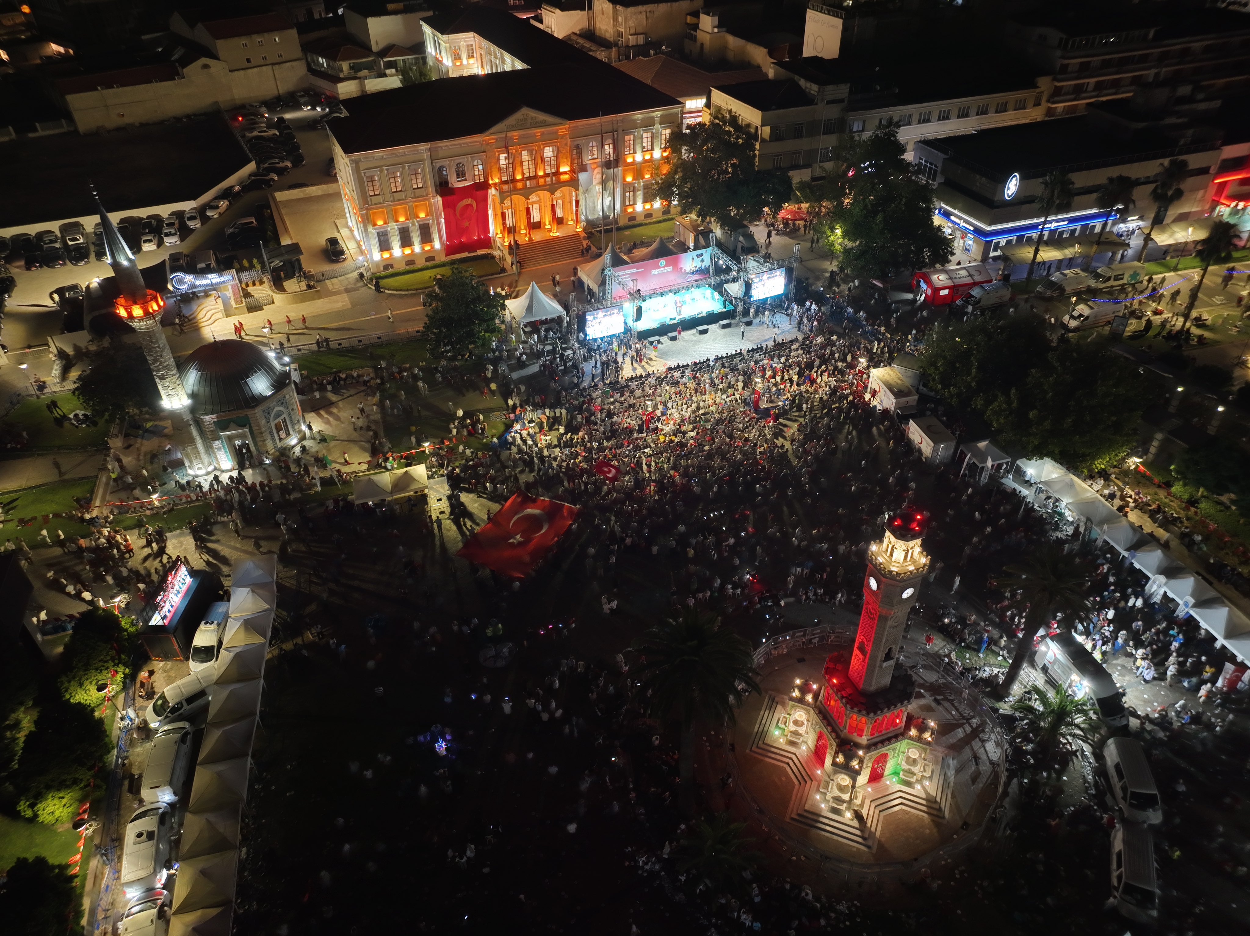 İzmir’de 15 Temmuz anması