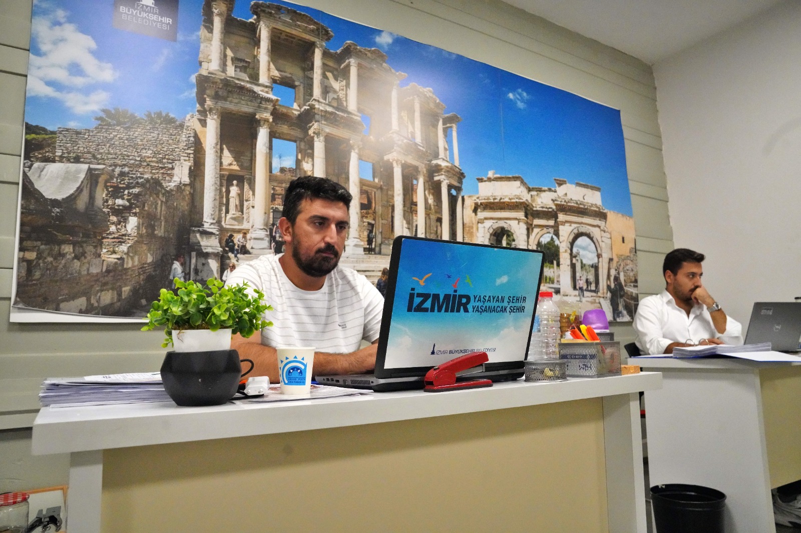 İzmir SAHA ekipleri mahallelerde: “Sokakta analiz, hizmette adalet”