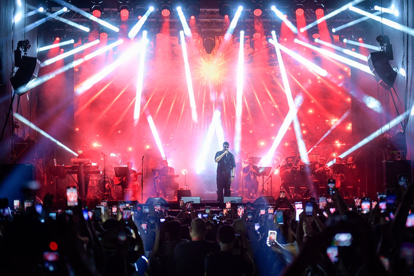 İzmirli Gençler Semicenk ile coştu