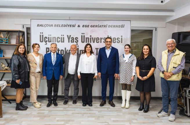Balçova Üçüncü Yaş Üniversitesi geliyor