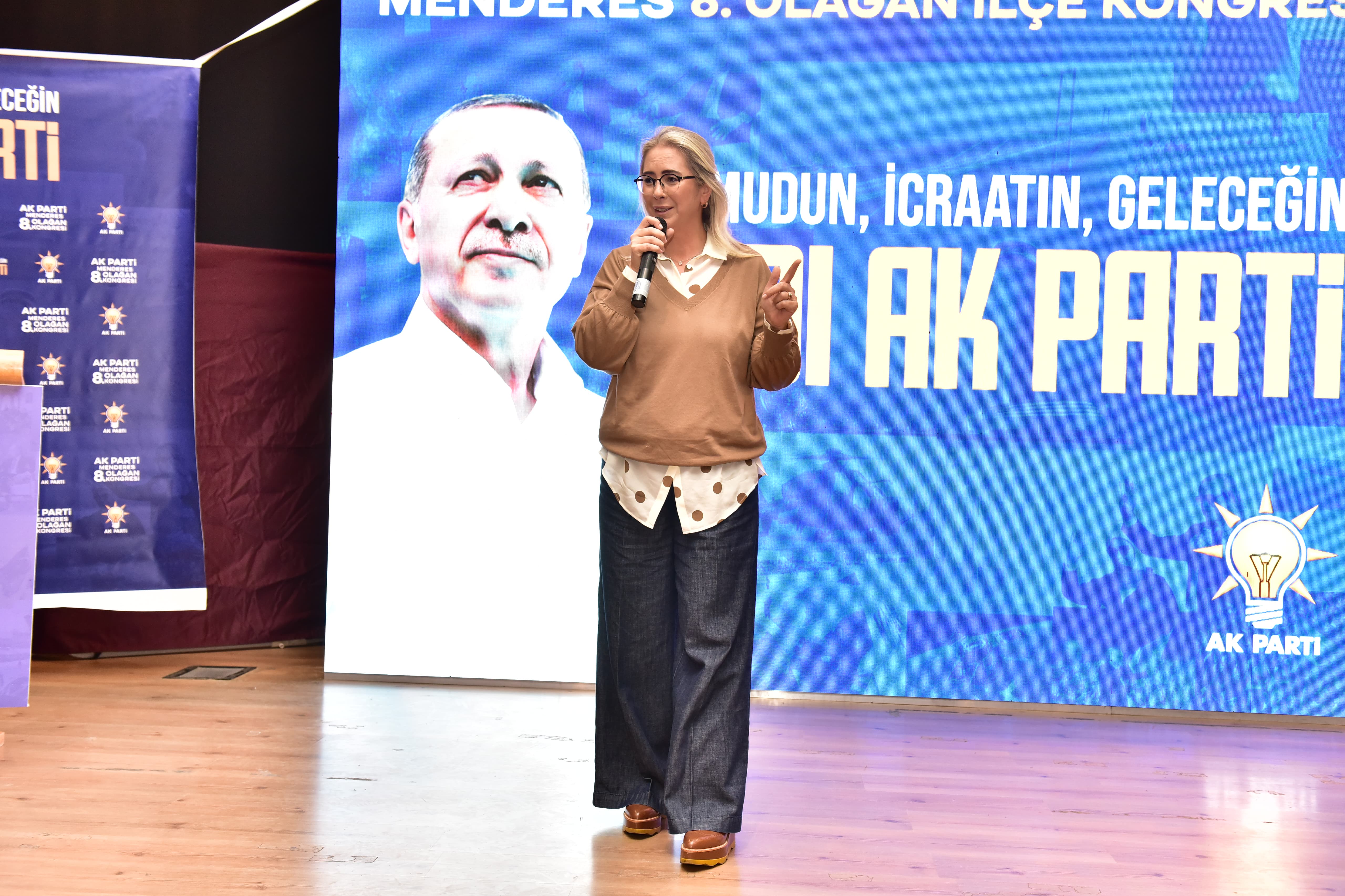 AK Parti Menderes Kongresi'nde, AK Parti İzmir'den art arda salvolar!