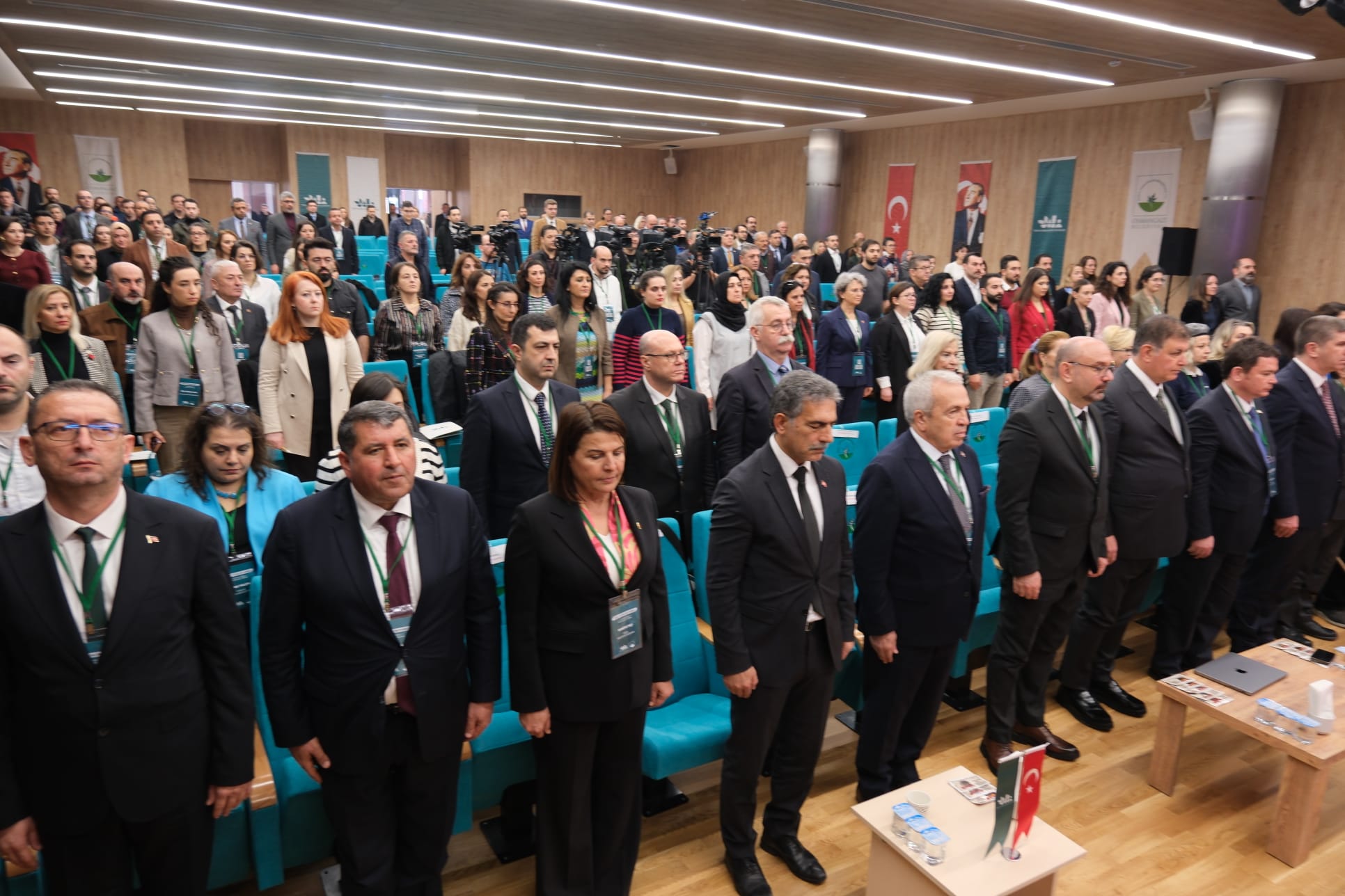 Başkan Tugay'dan iklim krizine karşı "vites yükseltelim" mesajı