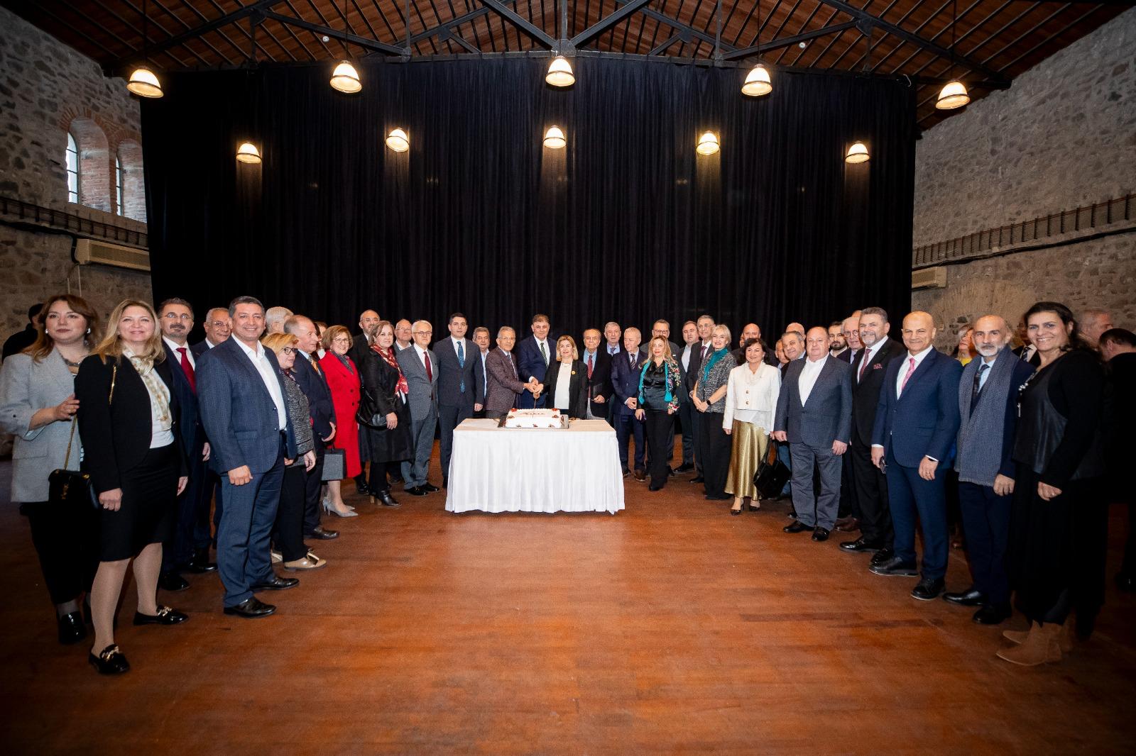 Başkan Tugay'dan iklim nötr çağrısı "İzmir'deki tüm kurumların sürece katılması gerekiyor"