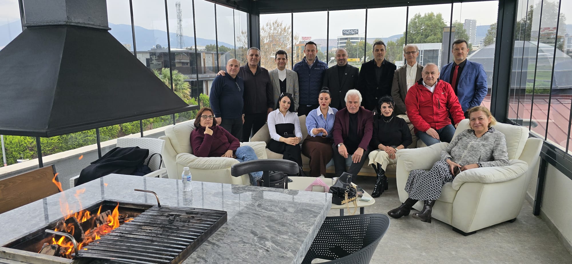 Çocukların severek gittiği doktorlar, ETİK çocuk cerrahi kliniğinde