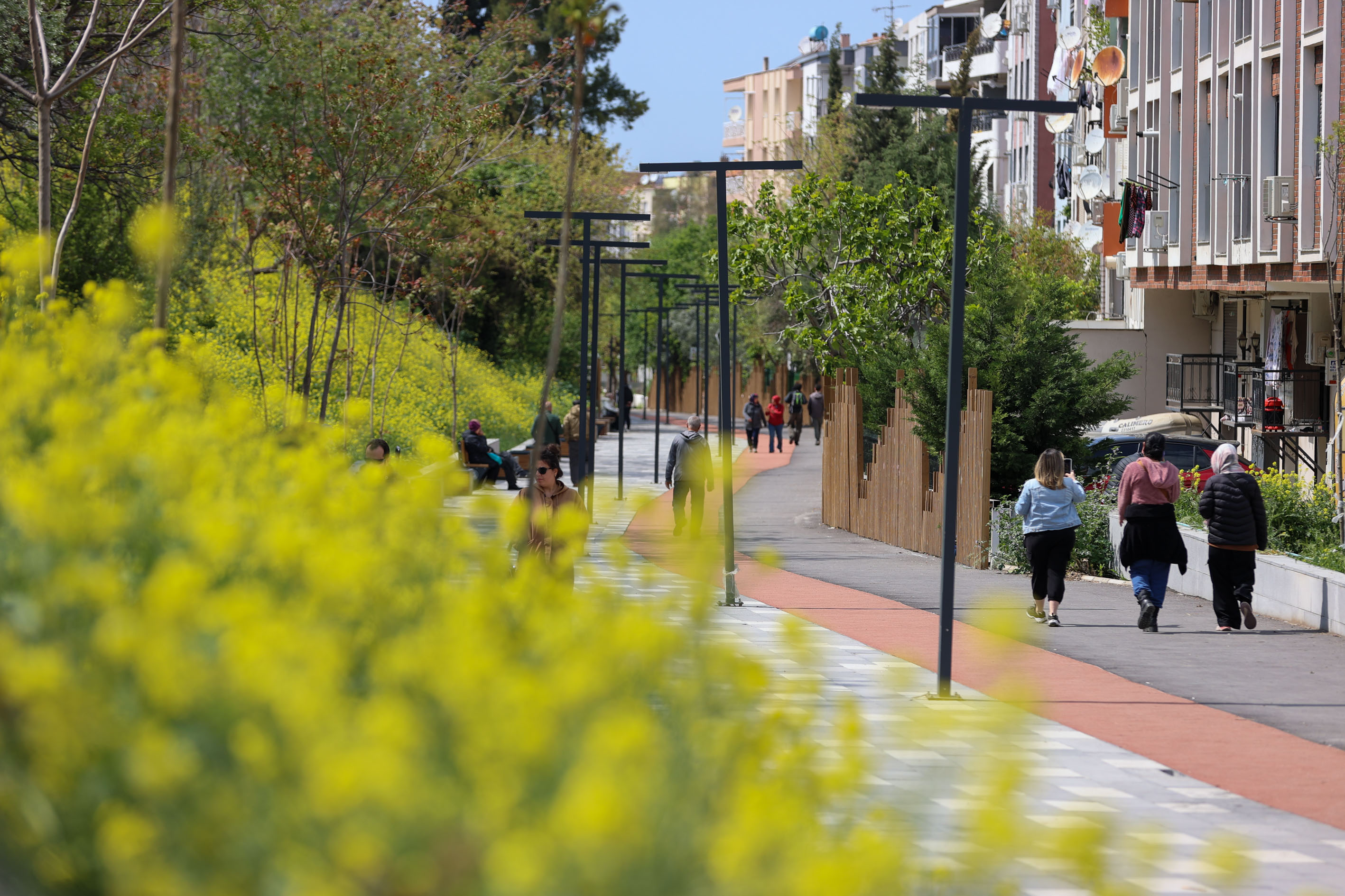 Buca’nın nostaljik demiryolu hattını günümüze taşıyan projede son viraj