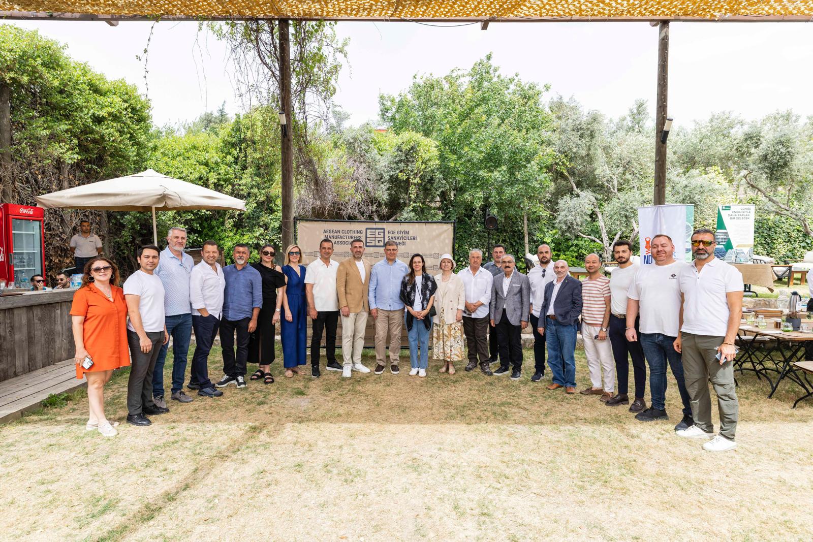 Başkan Tugay: Hepimizin İzmir'e borcu var