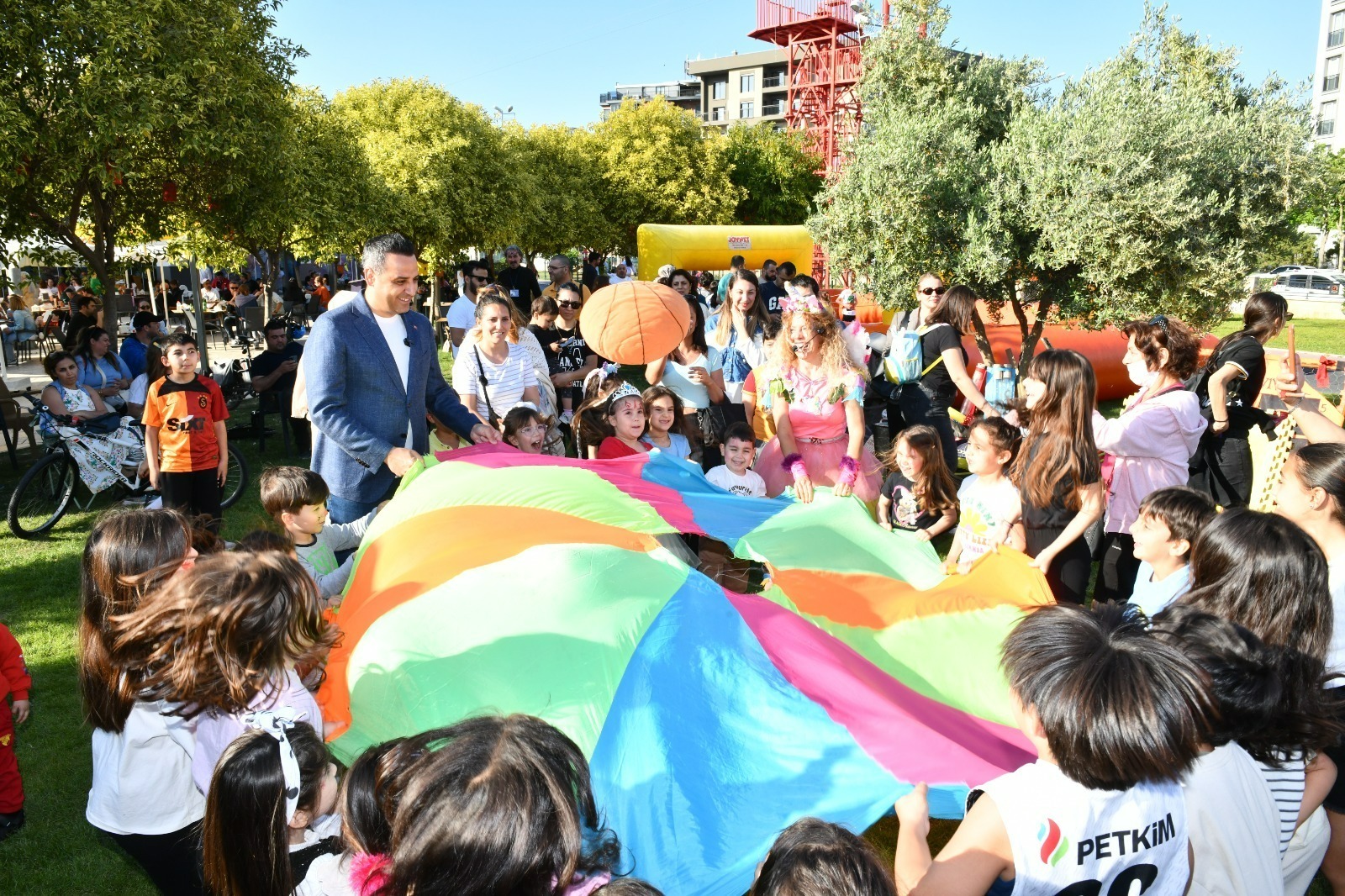 Çiğli Belediyesi’nden yaşanabilir kent hamlesi