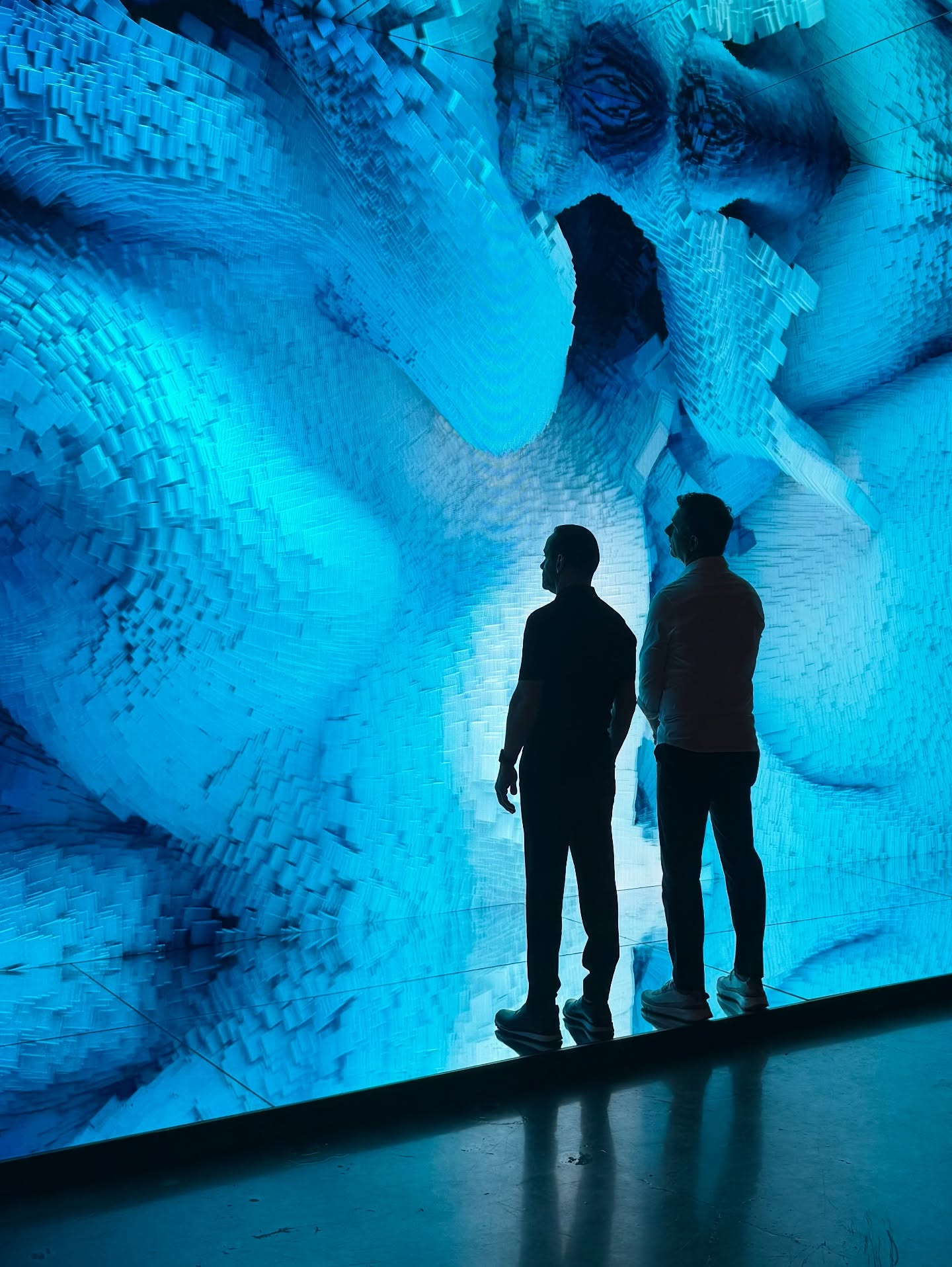 Mesut Sancak: İzmir Fuarı'nın canlılığı gurur verici