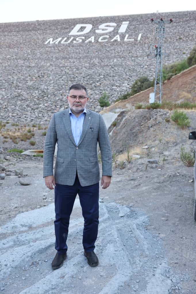 Başkan  Saygılı'dan Kınık çıkarması ve art arda mesajlar!