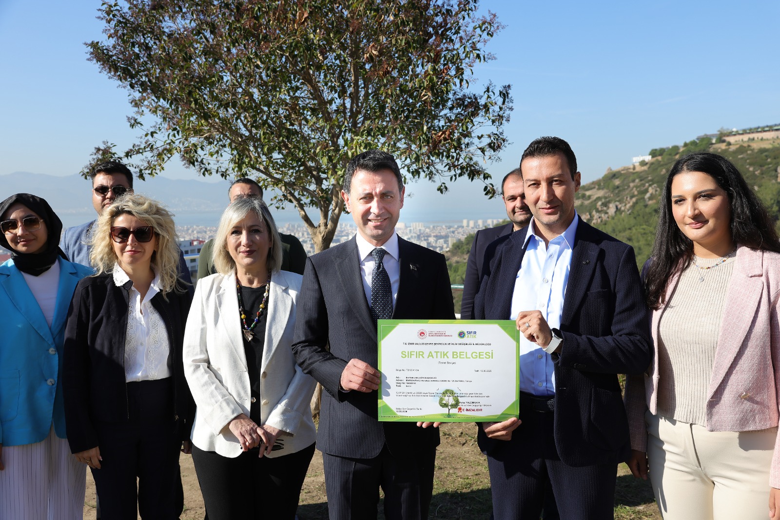 Bayraklı Belediyesinden Çevreci Başarı - İlçe Geneli “Sıfır Atık Belgesi” Alındı