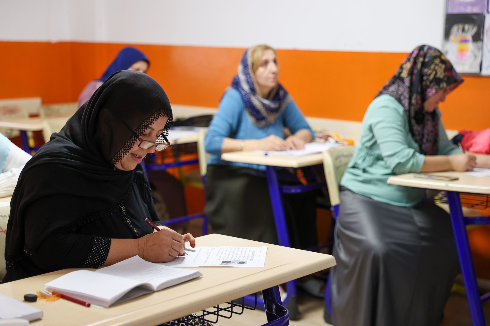 Buca Belediyesi'nden kadınlara pozitif ayrımcılık