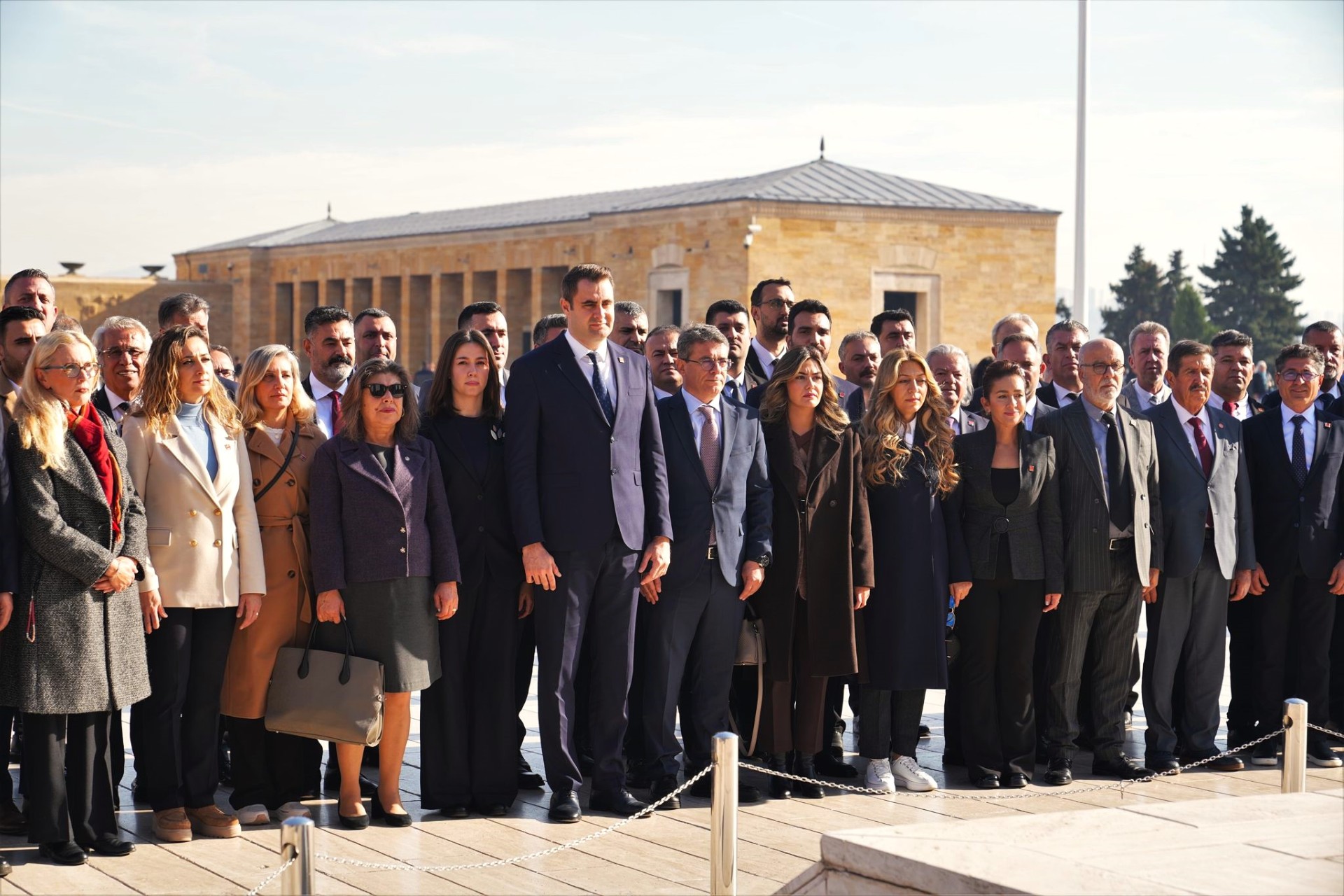 CHP İzmir Anıtkabir'de Atasının Huzurunda