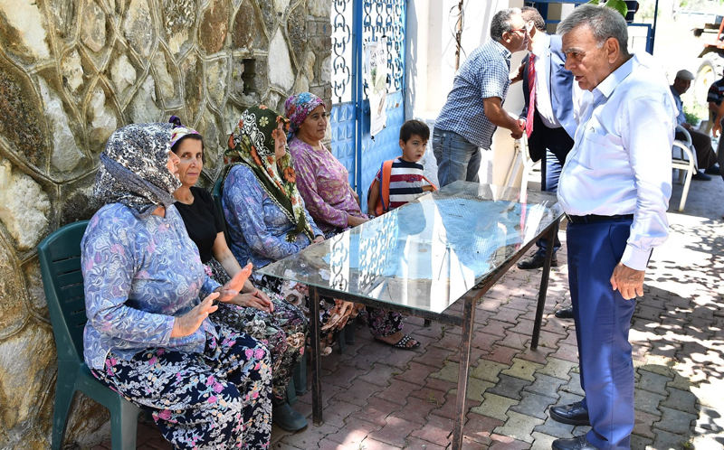 Başkan Kocaoğlu'ndan siyaset çıkışı: Yapma kardeşim