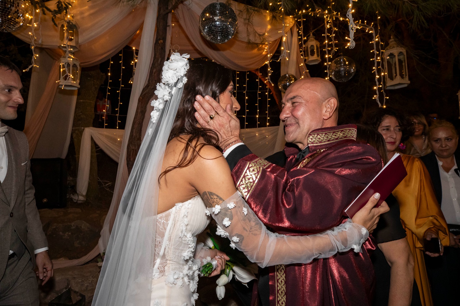 Soyer kızının nikahını kıydı, Kılıçdaroğlu şahit oldu