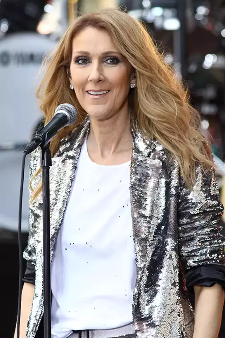 İlk albümünü çocukken çıkarmıştı... Ünlü şarkıcı sesini de kaybetmek üzere...