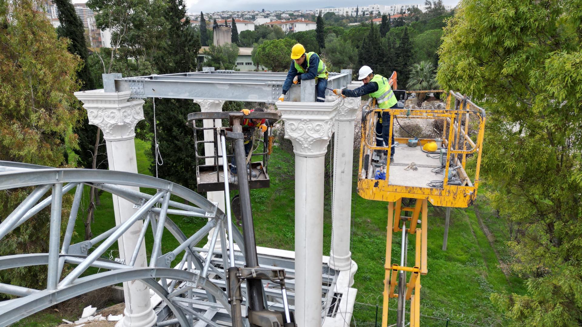 MENEMEN’E ‘TAK’LAR ÇOK YAKIŞACAK