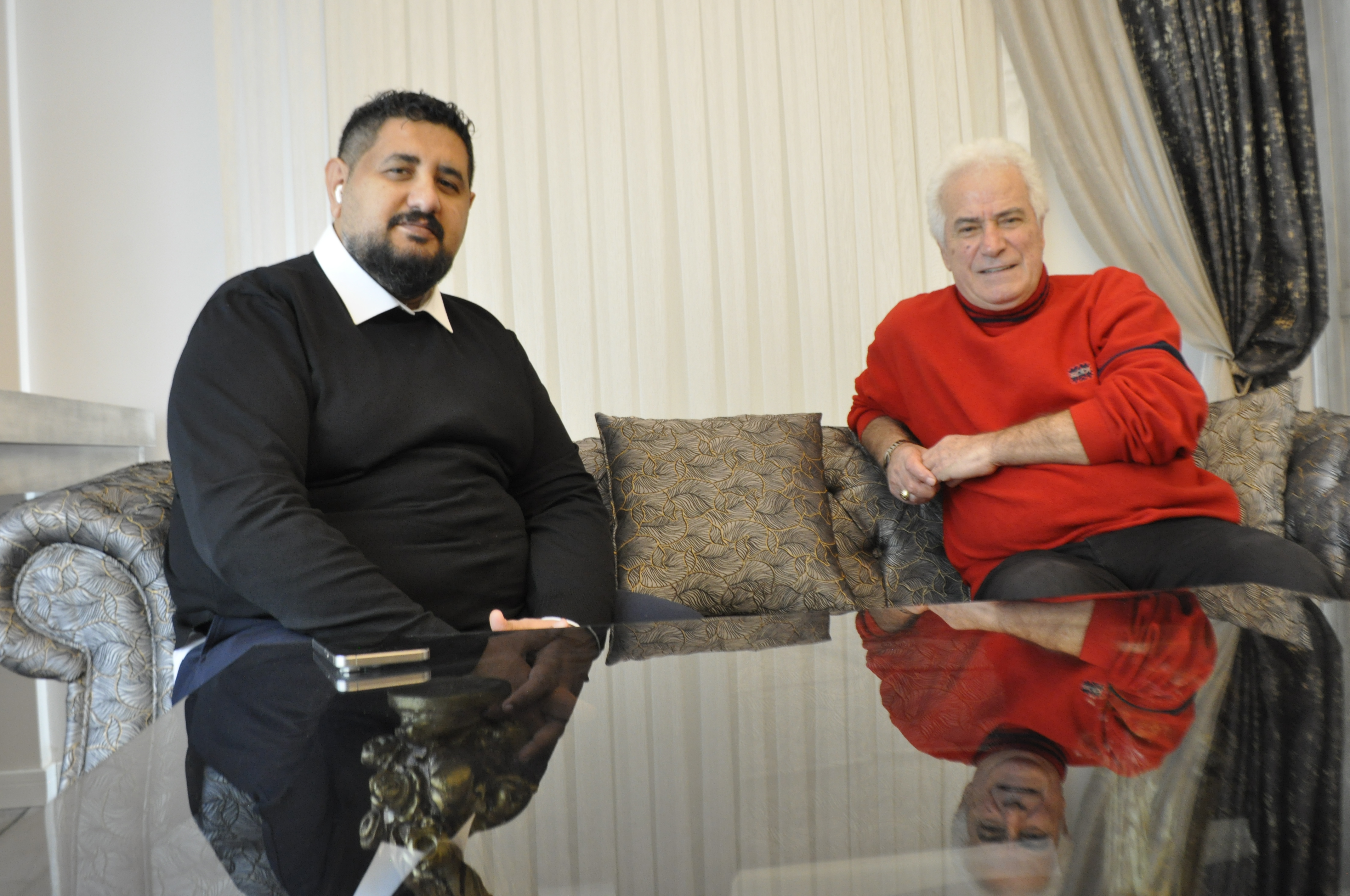 Menderes Belediyesi'nde parayı vermeyen düdüğü çalamıyor! "Parayı veren düdüğü çalar" dönemi!