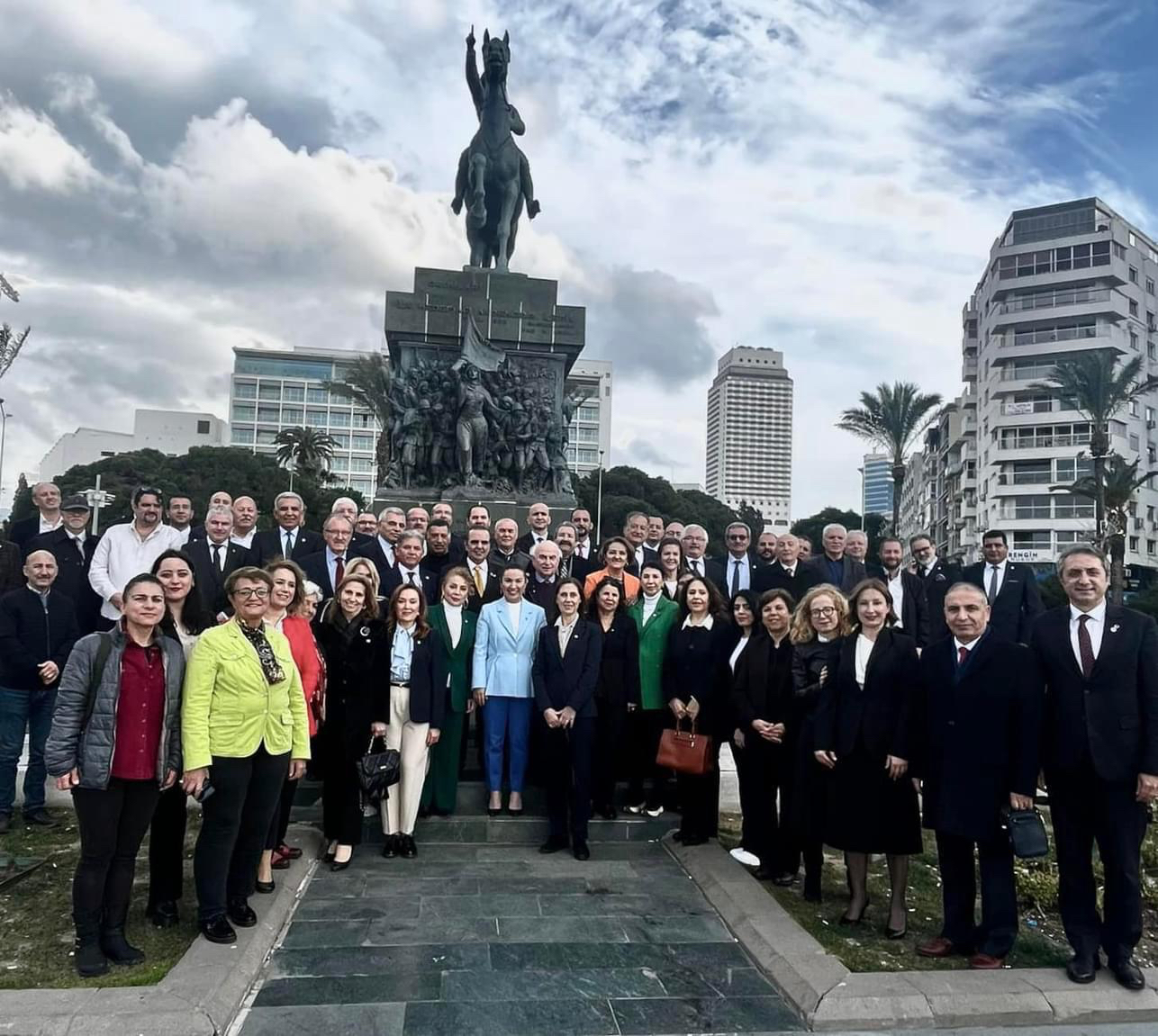 Ülkü Doğan ve Yönetimi İYİ Parti İl Başkanlığına atandı