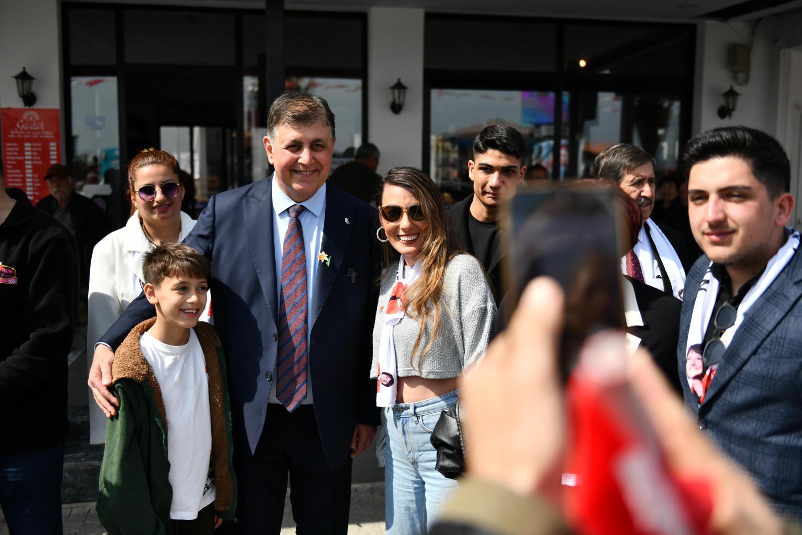 Başkan Tugay: İzmir'in her köşesini kendi evim gibi koruyacağım