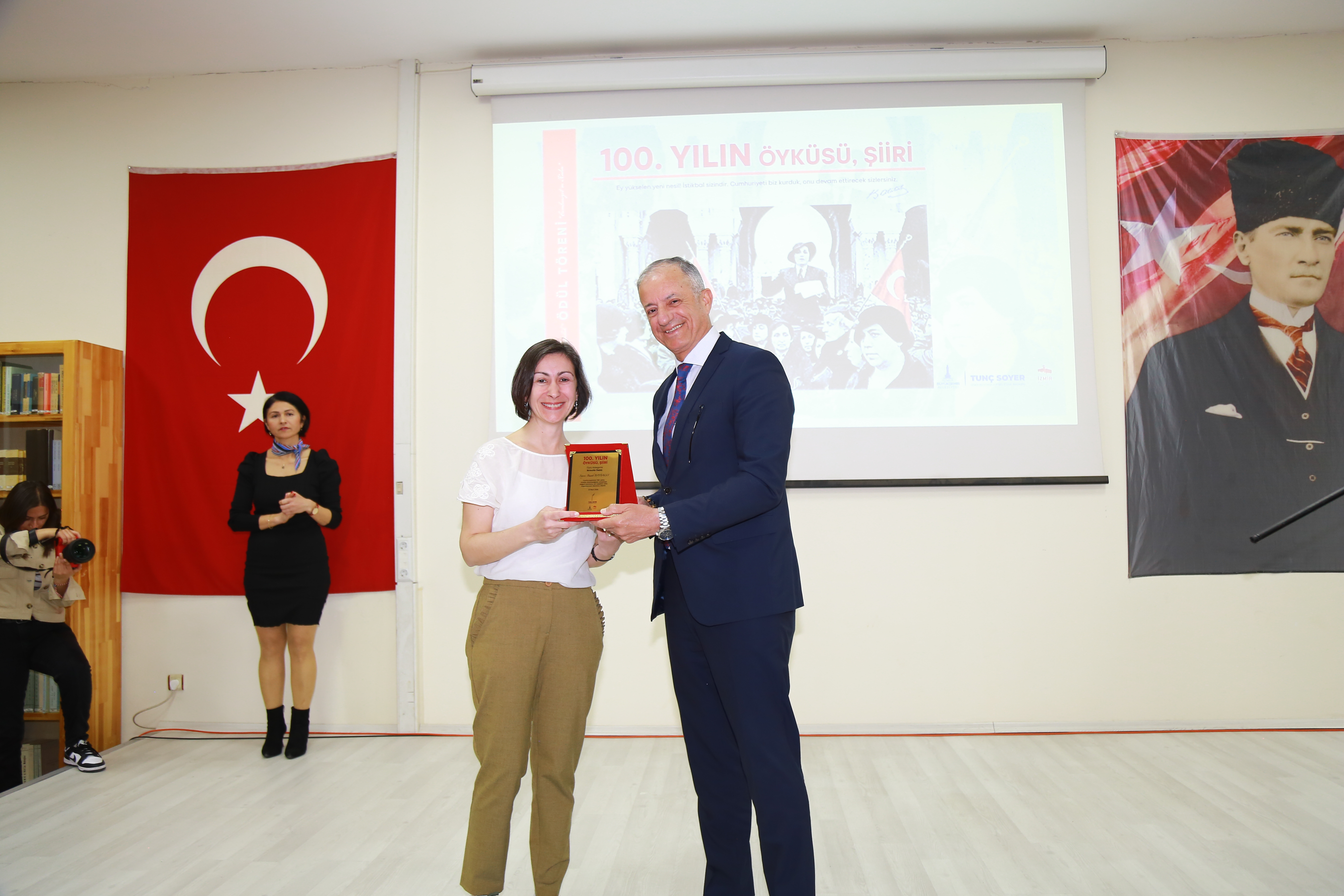 “100. Yılın Öyküsü, Şiiri” yarışmasında ödüller sahiplerini buldu